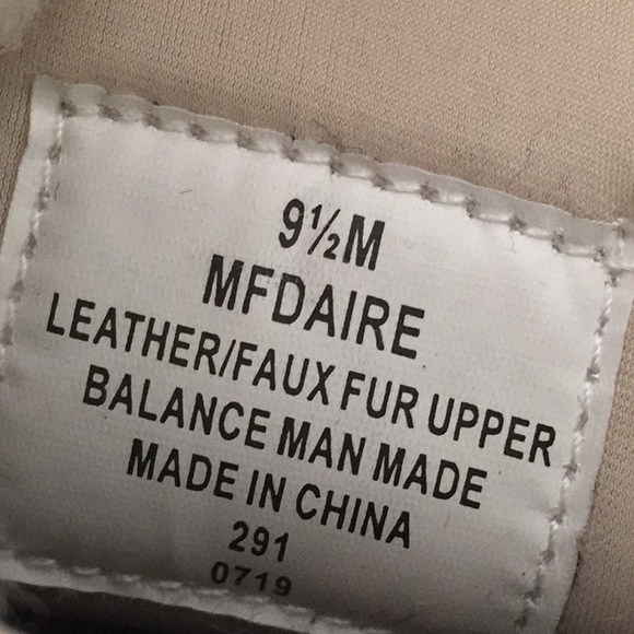 Marc Fisher Daire Bootie Size 9.5 Black New - Picture 14 of 15